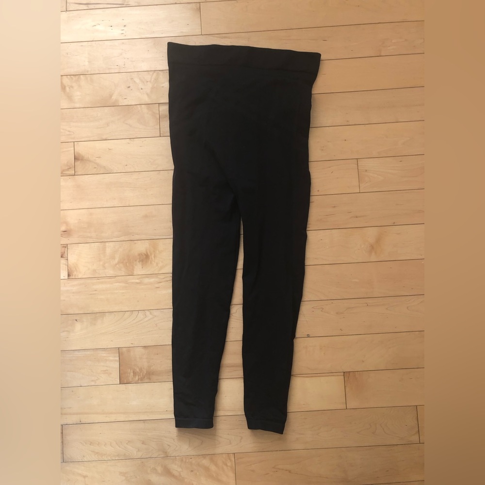 Maternity compression leggings